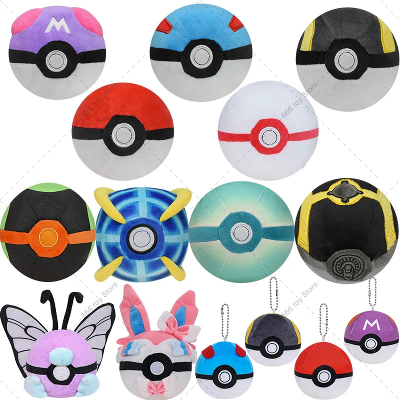 Peluche Pokéball ultra douce déclinée sous plusieurs modèles emblématiques (Super Ball, Hyper Ball, Master Ball, etc.).