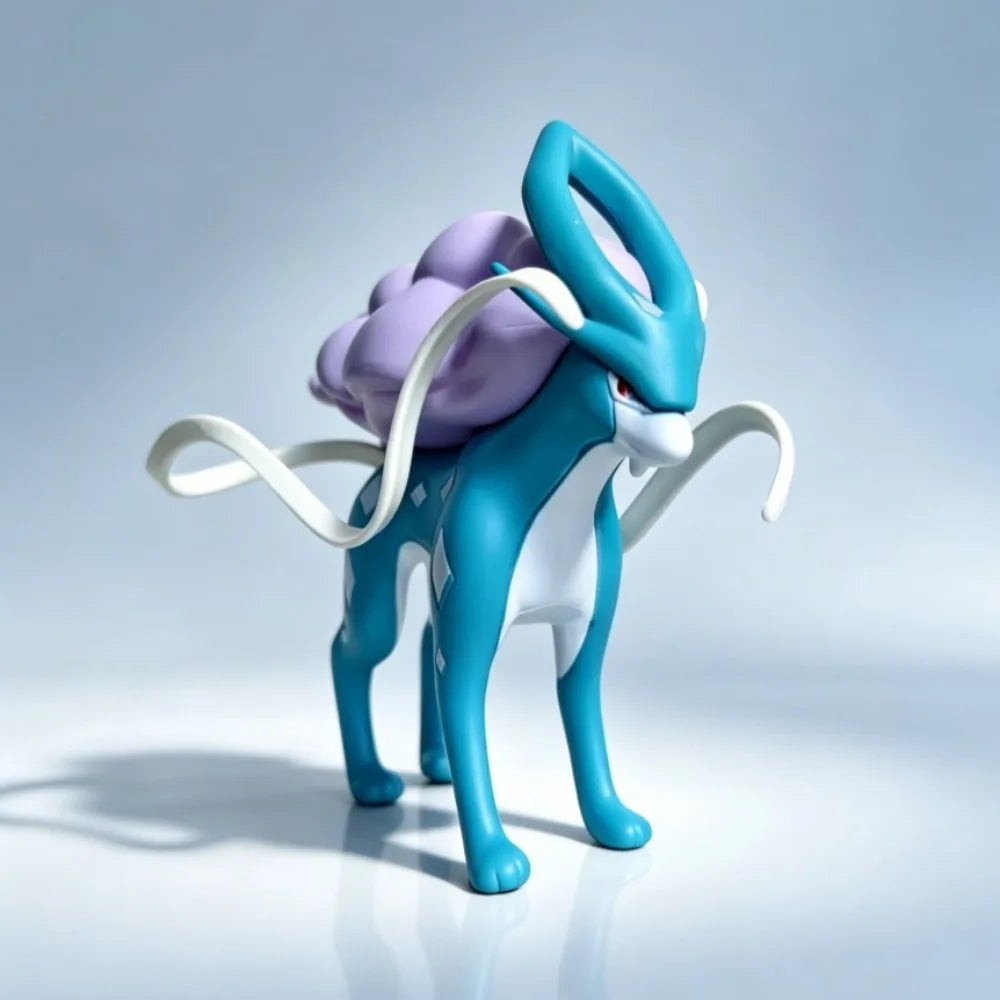 Figurines Pokémon représentant le trio légendaire de la deuxième génération présentés dans une arène de combat.