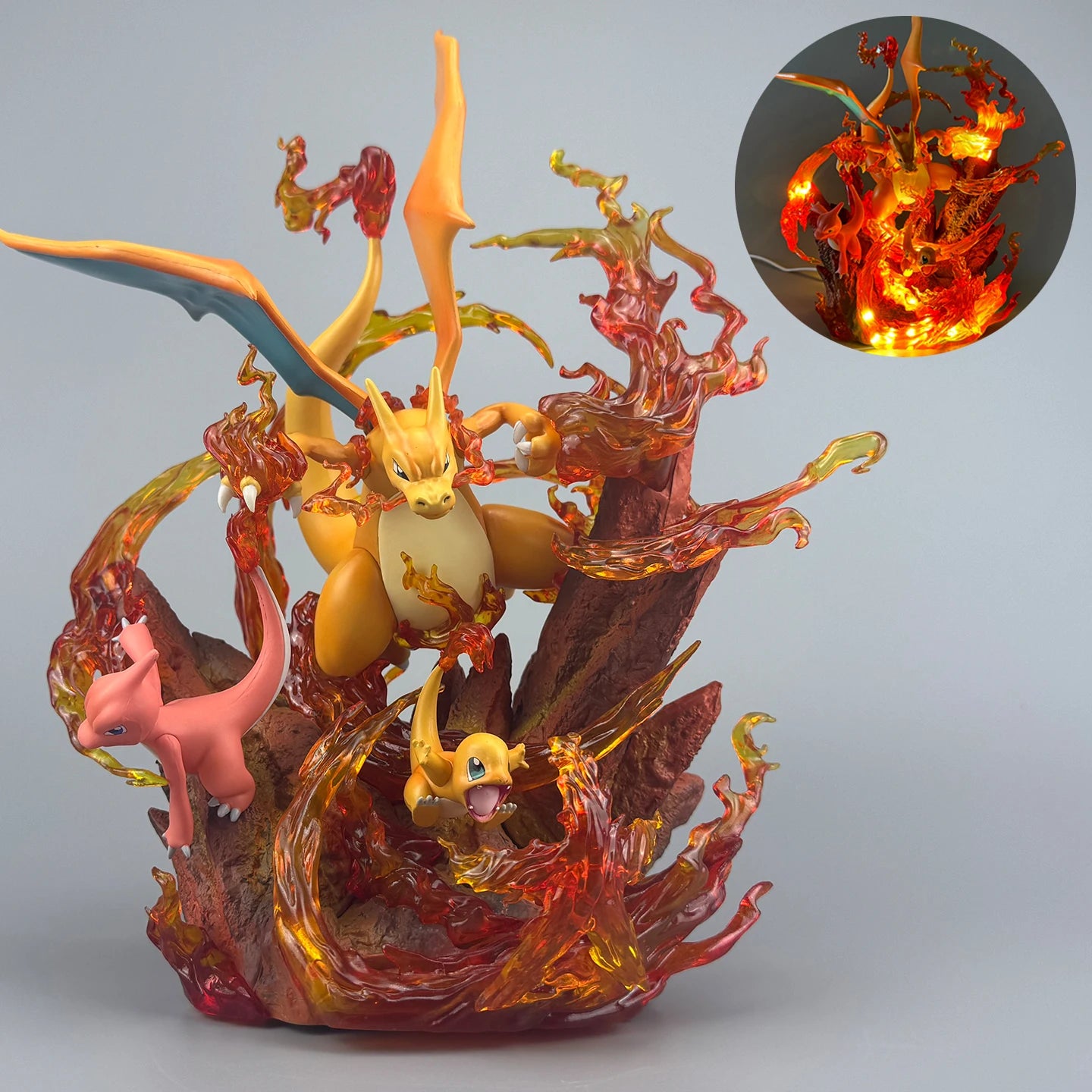 Statue Figurine Pokémon Évolution Dracaufeu - Effet Flamme Céleste (30cm)