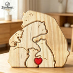 Ours, famille, bois, personnalise, prenom, gravure, coeur, puzzle, figurine, statue, decoration, maison, cadeau-anniversaire, fete-des-peres, chaleureux, cocon, sculpture.