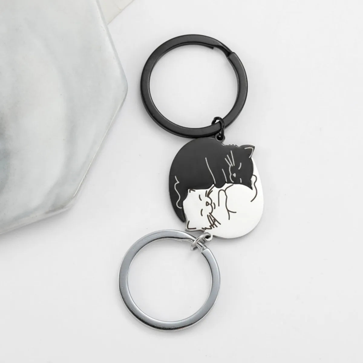 Duo Porte-Clés Chats Yin Yang Noir & Blanc – Pendentif Couple & Équilibre