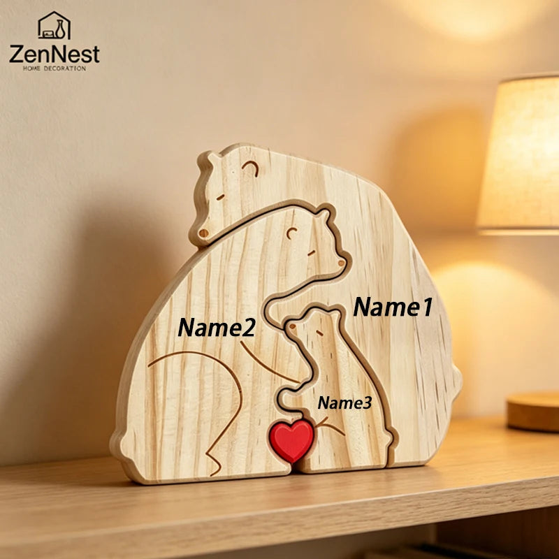 Ours, famille, bois, personnalise, prenom, gravure, coeur, puzzle, figurine, statue, decoration, maison, cadeau-anniversaire, fete-des-peres, chaleureux, cocon, sculpture.