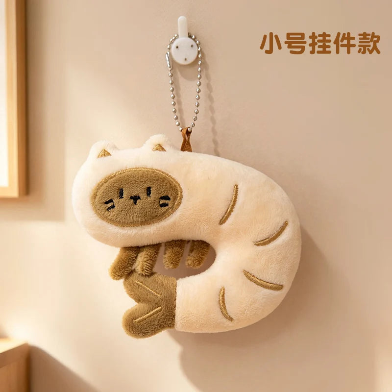 Peluche Chat Incurvée Forme crevette – Coussin de Nuque Moelleux Animaux