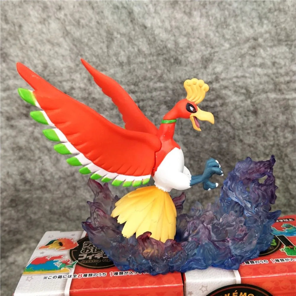 Ensemble de figurines Pokémon incluant des formes Teracristal translucides et des lignes évolutives