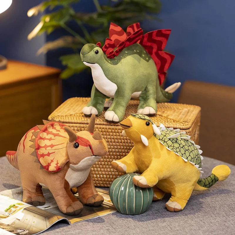 Peluche Dinosaure Réaliste Colore – Triceratops, Diplodocus & Stegosaure
