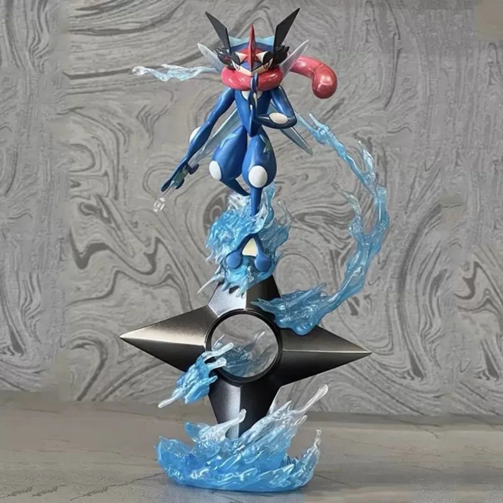 Statue Figurine Pokémon Sachanobi - Effet Shuriken d'Eau (19cm)