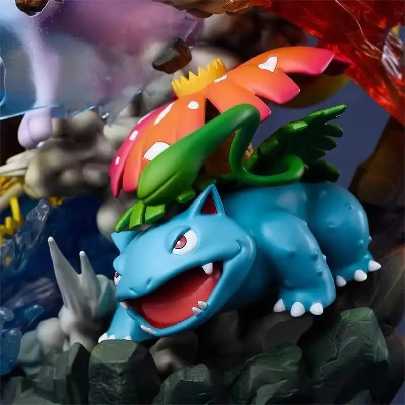 Imposante statue de collection diorama représentant un affrontement épique entre Mewtwo, Dracaufeu, Tortank et Florizarre