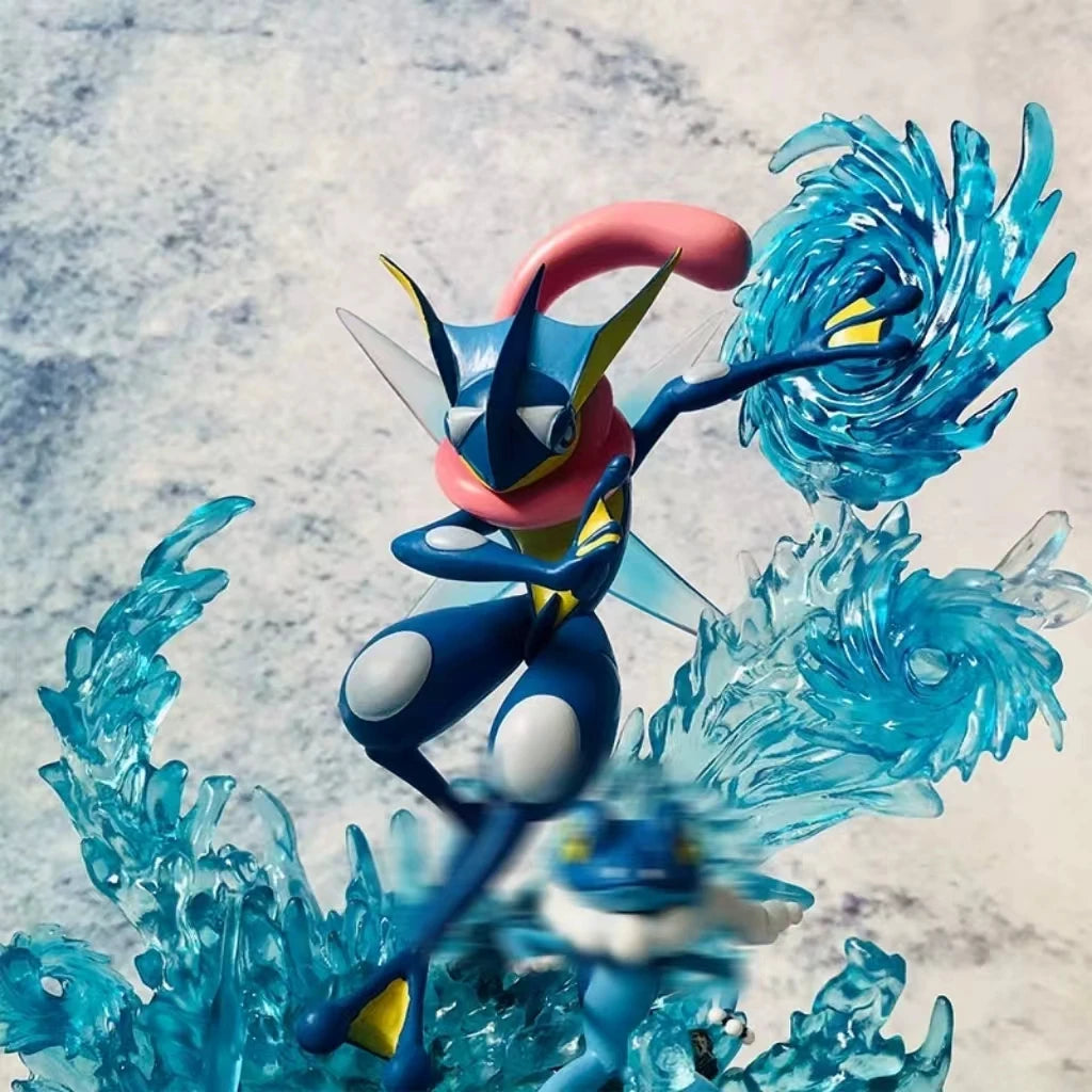 Statues de collection premium représentant divers Pokémon emblématiques accompagnés de socles et d'effets d'attaque spectaculaires.